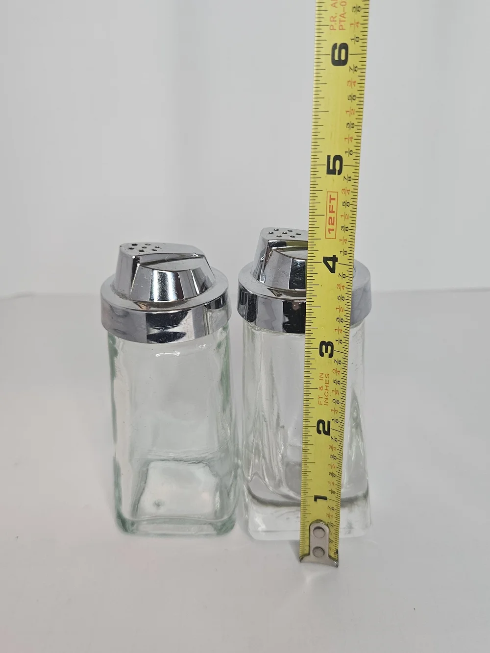 Vintage Salt & Pepper Shaker FEDERAL HOUSEWARES Glass With Silver Top